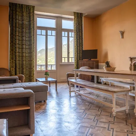 Aparthotel Chateau Des Magnans By Nevesol 3*