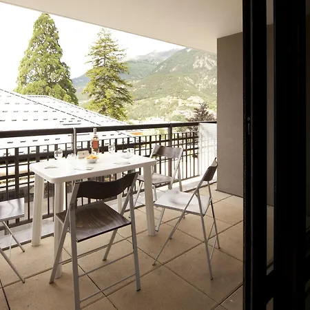 Chateau Des Magnans By Nevesol Aparthotel Jausiers